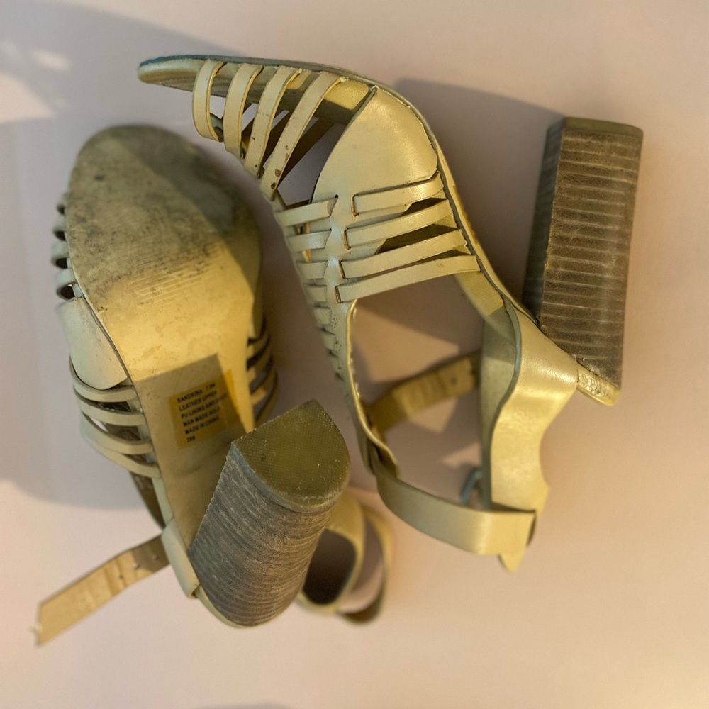 Steve Madden Boho Heels - Picture 4 of 4